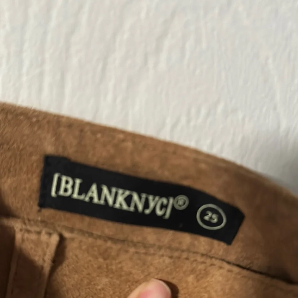 Brown shade Midi Skirt with Slit - Picture 2 of 3